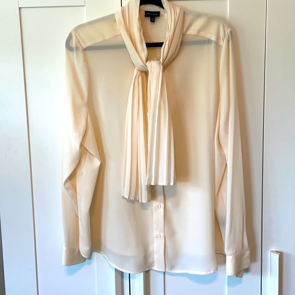 Cream polyester crepe blouse